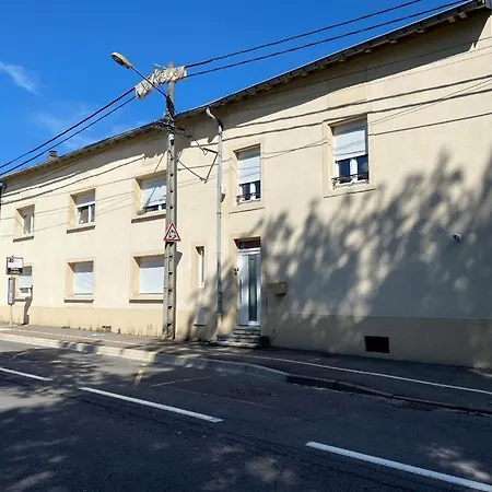 26m - Salon Et Kitchenette Prive - Wifi