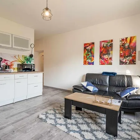26m - Salon Et Kitchenette Prive - Wifi Kwatera prywatna *