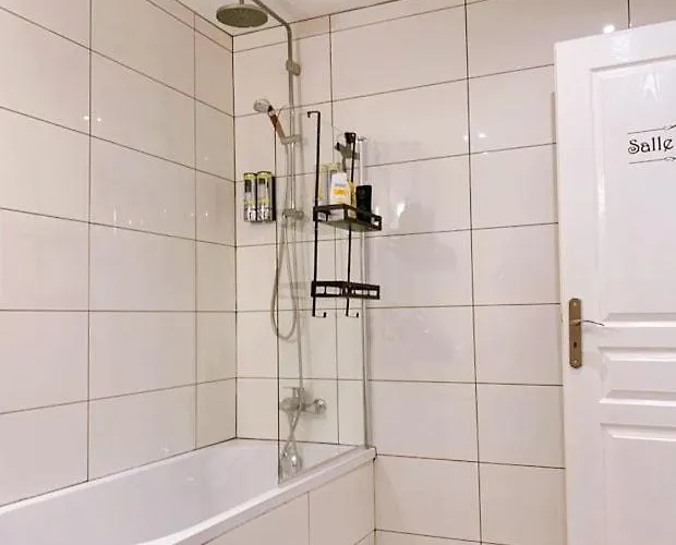 26m - Salon Et Kitchenette Prive - Wifi Accommodatie bij particulieren Woippy